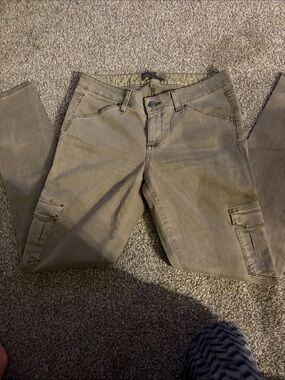 Paige Casual Cargo Pants in Olive Tan